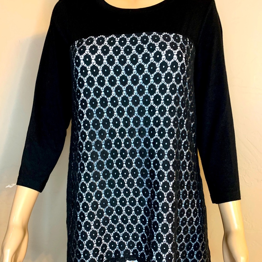Women’s Black and White Top by Chico’s Size 0